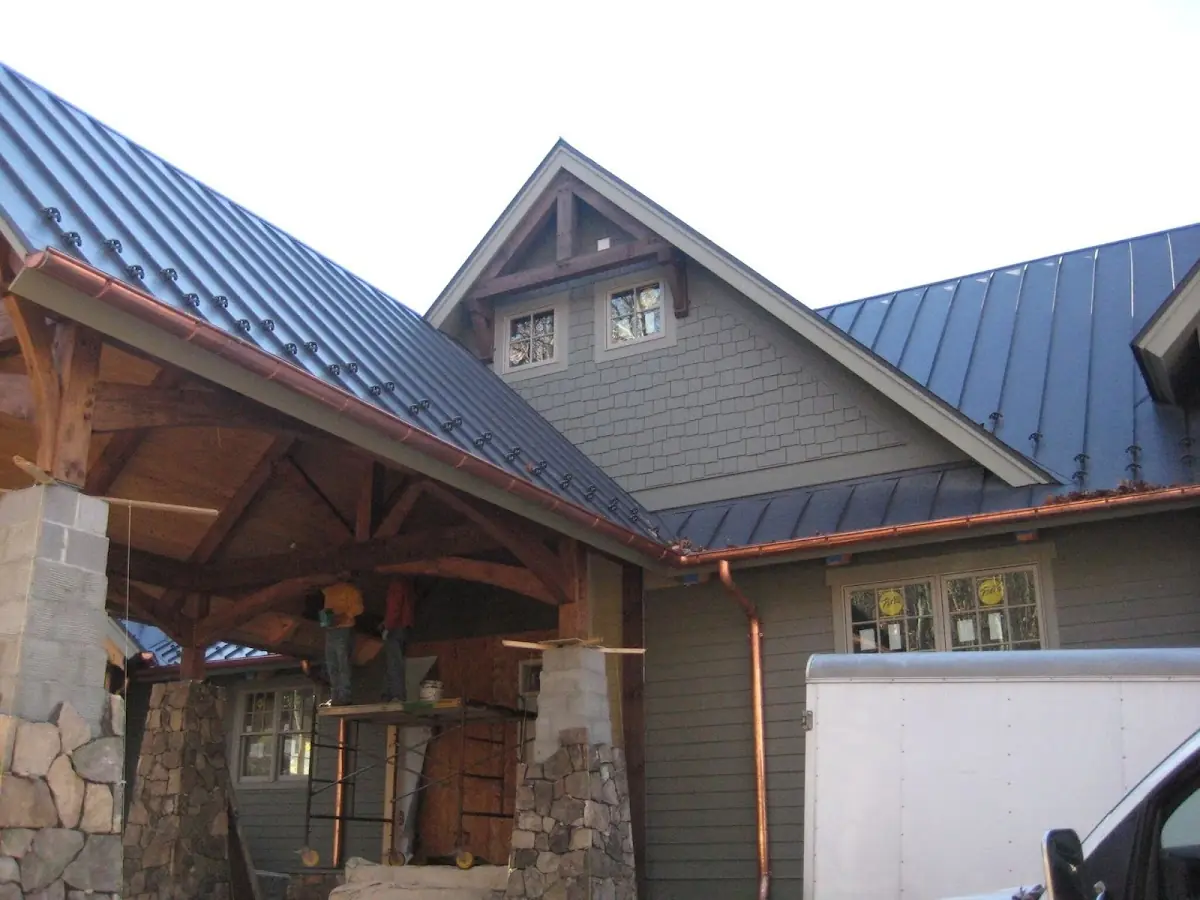 Craftsman Roofing team delivering quality roofing work in Siloam Springs